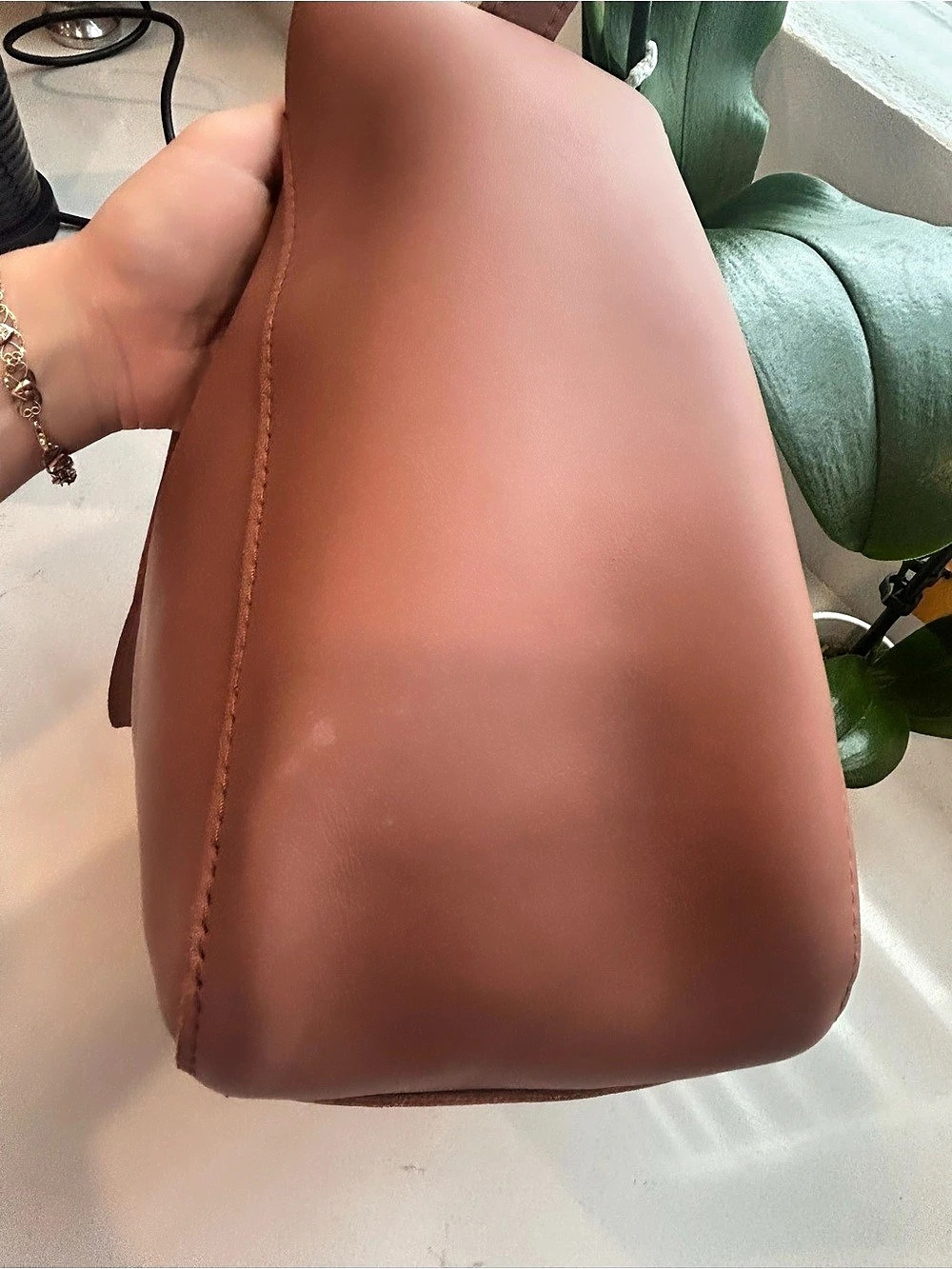 Portland Leather Sunkissed Flora Shoulder Bag - Picture 9 of 15